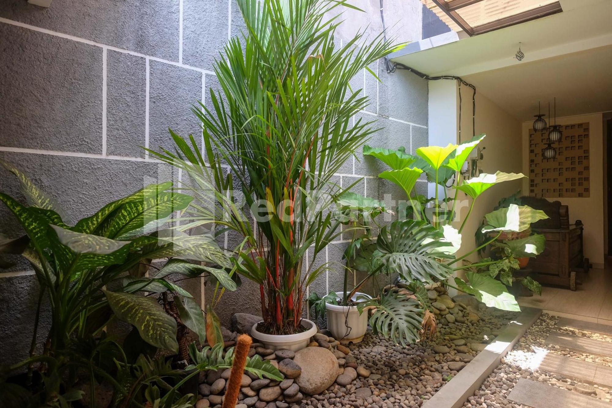 Ndliman House Near Ugm Jogja Mitra Reddoorz Hotel Kejayan Exterior foto